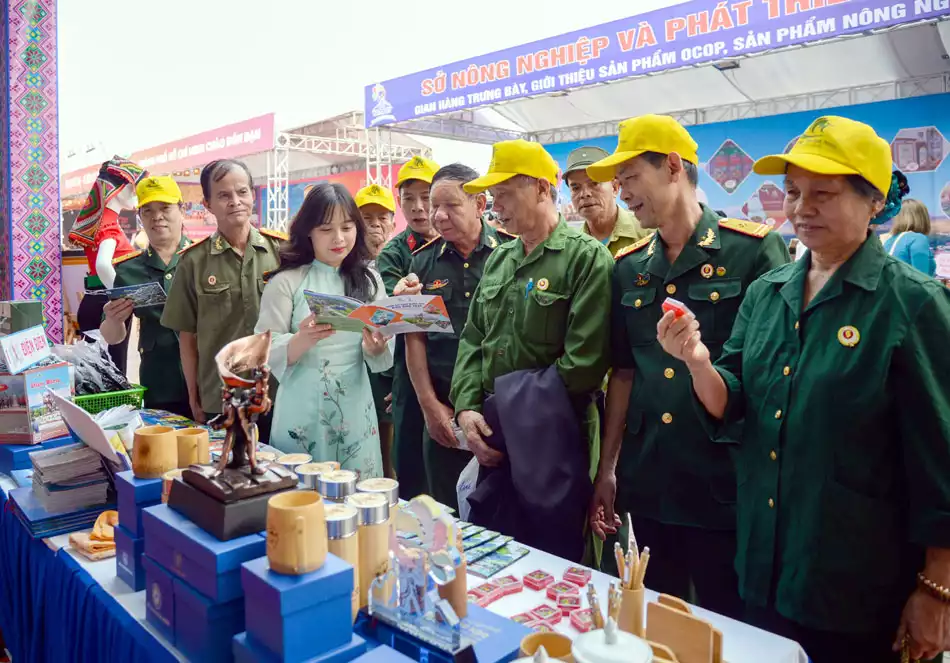 Hội chợ Công thương vùng Tây Bắc - Điện Biên 2024 sẽ được tổ chức từ ngày 19-25/4, tại Quảng trường 7/5