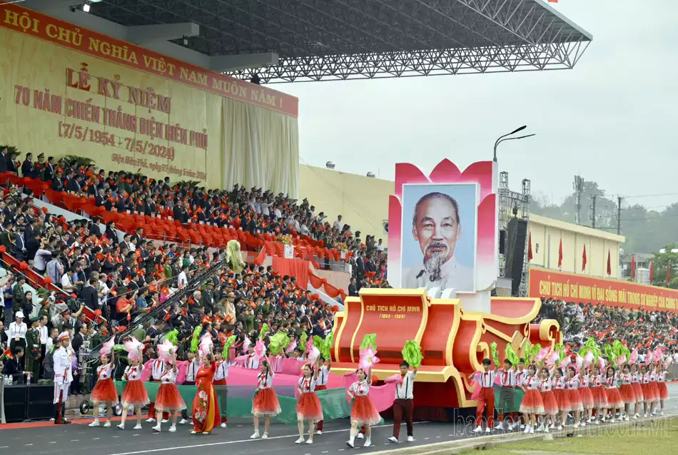 Kỷ niệm trọng thể 70 năm Chiến thắng Điện Biên Phủ